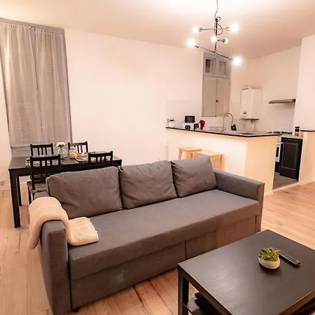Appartamento T3 Lumineux - Vieux - Proche Commerces *